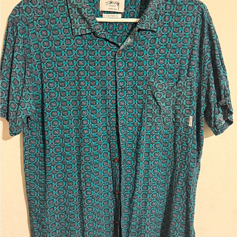 Stussy Men's Teal and Black Geometric size S Shirt